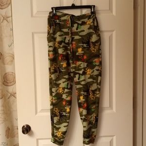camo joggers